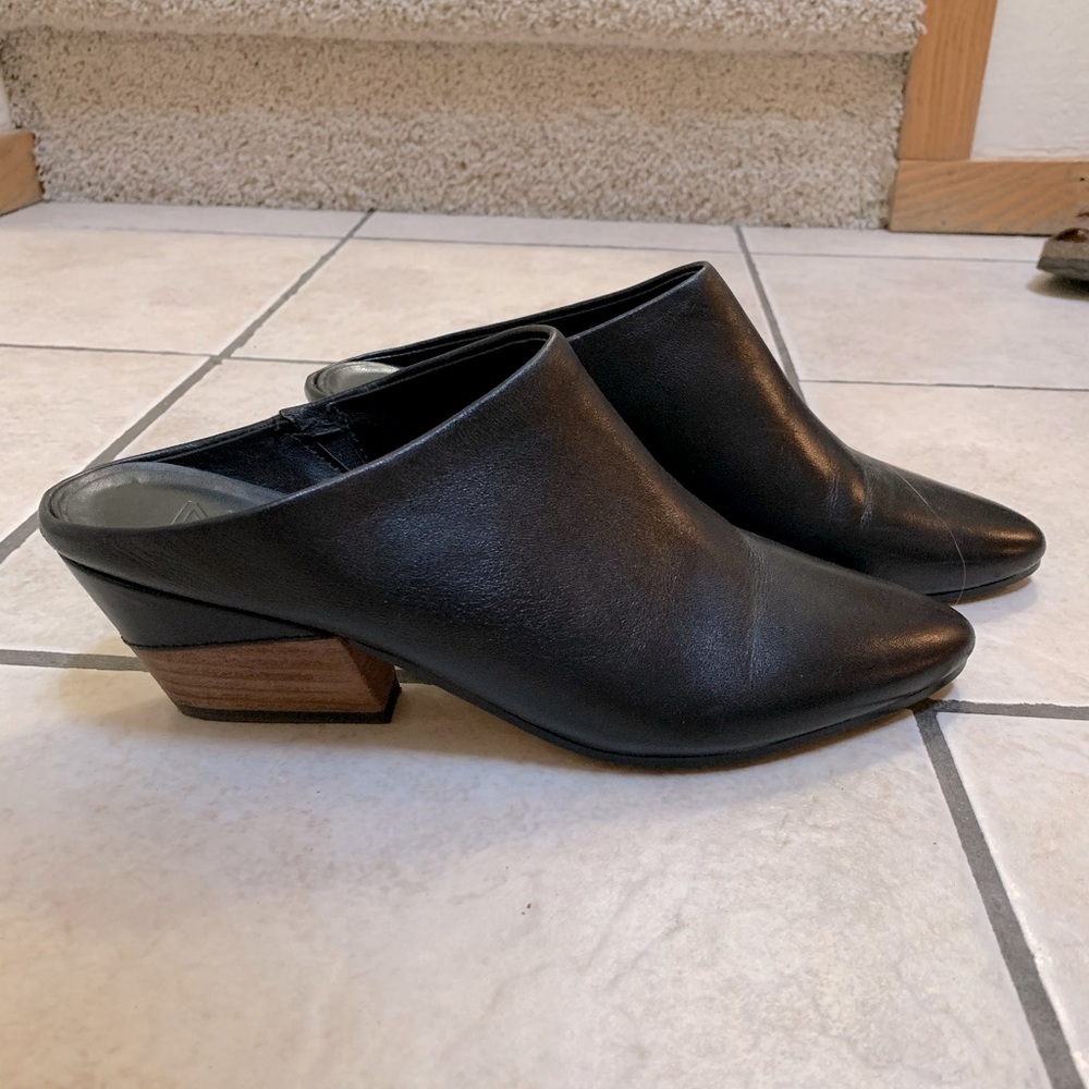 Nine West mules
